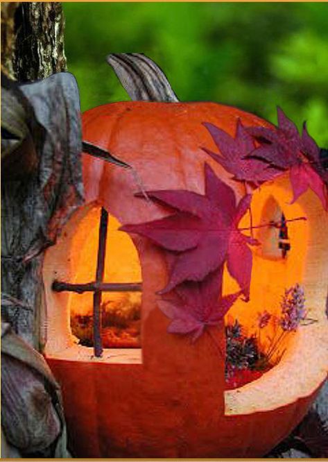 A Mountain Hearth Fairy Pumpkin, Halloween Fairy Garden, Pumpkin House, Halloween Fairy, Autumn Crafts, Theme Halloween, Fairy Houses, Purim, Fairy House