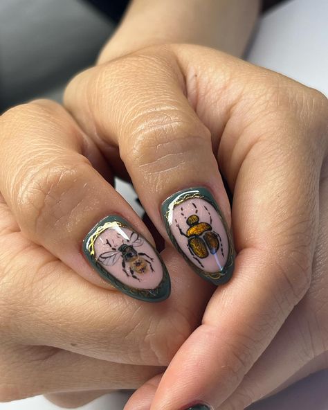 Insects in chrome frame #insectnails #handprintednails Beetle Nails, Insect Nails, Bee Nail Designs, Bug Nails, Unique Nail Art Designs, Ladybug Nails, Bee Nails, Unique Nail Art, Nail Goals