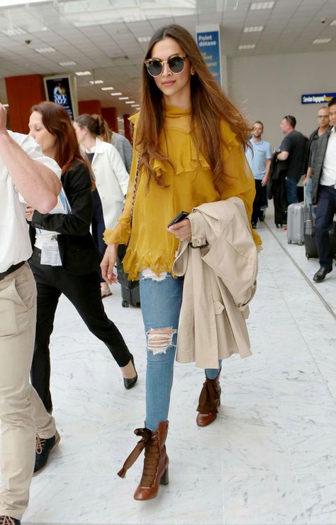 Deepika Padukone arrives in Cannes. Deepika Ranveer, Best Actress Award, Deepika Padukone Style, Family Movies, Celebrity Outfits, Bollywood Celebrities, Deepika Padukone, Airport Style, Celebrity Hairstyles