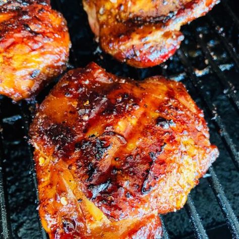 Smoked Candied Garlic Chicken Thighs - If You Give a Girl a Grill Smoked Citrus Chicken, Smoked Chicken Pieces, Traeger Recipes Chicken, Traeger Chicken Recipes, Candied Garlic, Traeger Chicken Thighs, Smoked Chicken Thighs, Traeger Chicken, Pellet Smoker Recipes