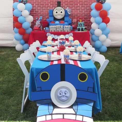 Train Theme Birthday Party, Thomas Birthday Parties, Thomas The Train Birthday Party, Thomas And His Friends, Thomas Birthday, Baby Birthday Decorations, Train Theme, Trains Birthday Party, Prop Rental