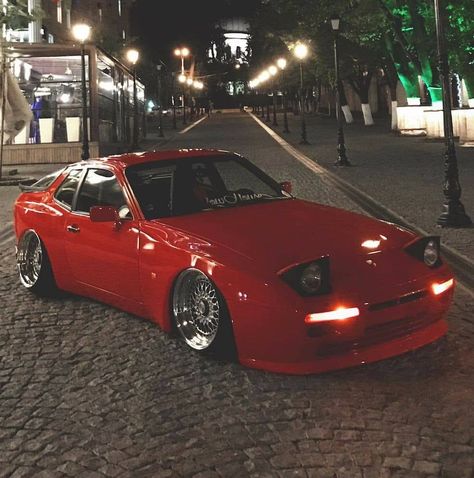 Porsche 944 951 turbo stanced Porche 944 Turbo, Porsche 944 Modified, 944 Porsche, Porsche 924s, Truck Accesories, 944 Turbo, Porsche 959, Porsche 968, Lowrider Trucks