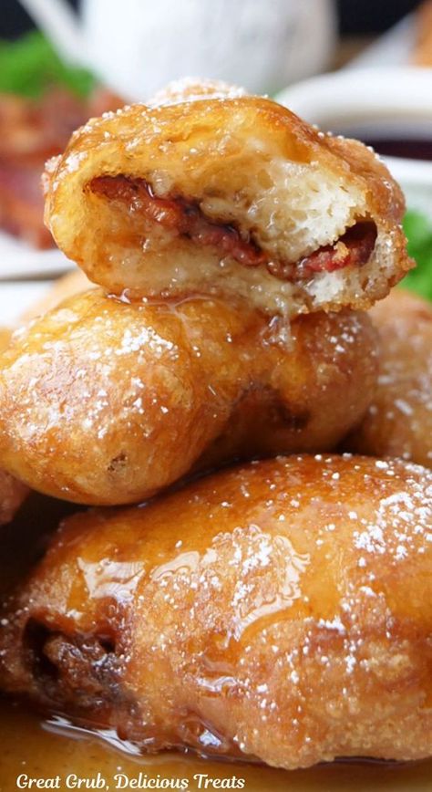 This pancake bites with bacon recipe combines crispy bacon with pancake batter, and then deep fried to crispy perfection, dusted with powdered sugar, and drizzled with maple syrup. Pancake Dipped Bacon, Bacon Wrapped Pancakes, Pancake Muffins With Bacon, Biscuits Out Of Pancake Batter, Deep Fried Breakfast Ideas, Maple Bacon Pancake Bites, Pancake Covered Bacon, Bacon Pancake Muffins, Battered Bacon