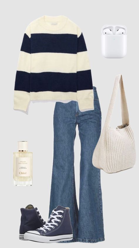 #navyoutfit #fall #goingout #outfitinspo Fall Seattle, Sagittarius Style, Seattle University, Modesty Outfits, Casual College Outfits, Elegant Outfits, Everyday Fashion Outfits, Casual Day Outfits, Neue Outfits