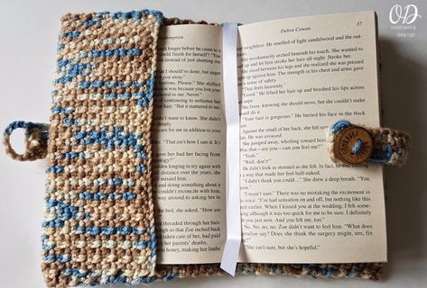 Book Cover Crochet Free Pattern Easy, Crochet Book Holder Free Pattern, Book Cover Crochet Free Pattern, Bookmark Crochet, Crochet Book Cover, Book Cover Page, Paperback Book Covers, Book Protector, Butterfly Books