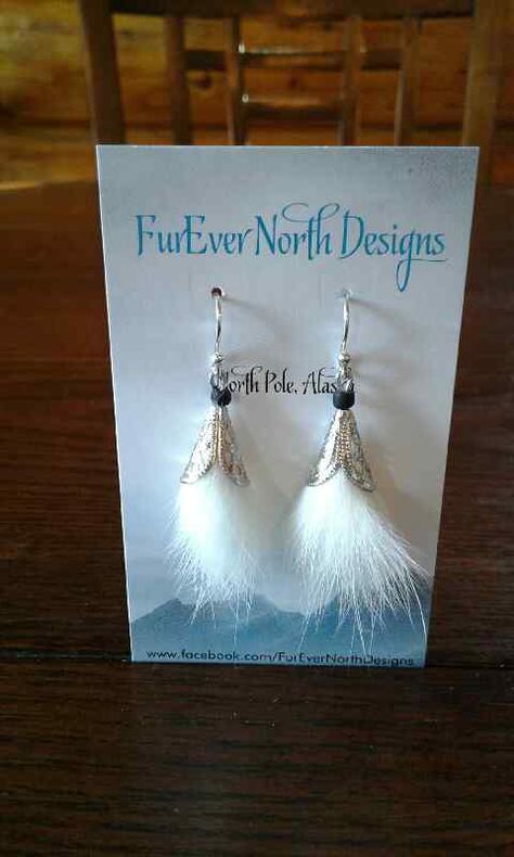 Fur Earrings Diy, Rabbit Fur Earrings, Fur Earings, Polar Bear Fur, Fur Earrings, North Design, Beaded Earrings Native, Bone Art, Fabric Earrings