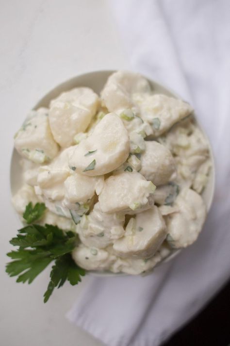 Best Potato Salad Recipe Potato Salad No Eggs, Basic Potato Salad, Creamy Potato Salad Recipe, Old Fashioned Potato Salad, American Potato Salad, Mayonnaise Dressing, Best Potato Salad Recipe, Homemade Potato Salads, Grilled Turkey Burgers