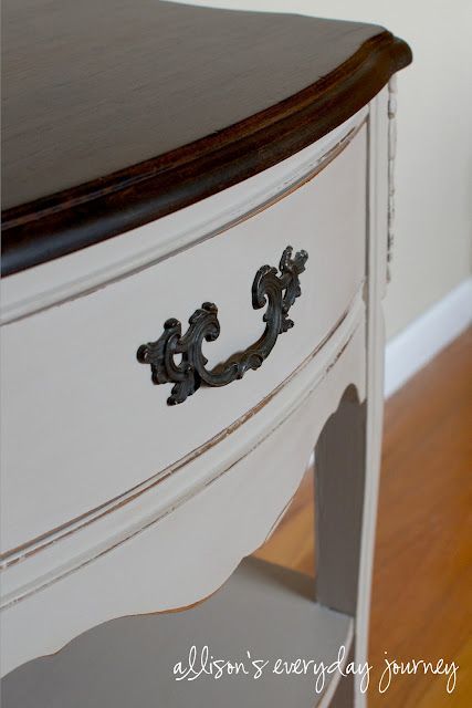 SW Versatile Gray and Minwax Dark Walnut stained top Sw Versatile Gray, Paint Nightstand, Painted Furniture Cabinets, Painted Nightstand, Painted Bedside Tables, Townhome Decorating, Mahogany Bed, Minwax Dark Walnut, Painted Night Stands