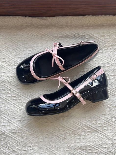 #aesthetic #ballet #pink #coquette #coquettefashion #shoesaddict #shoes #lanadelrey Shoes That Go With Skirts, Croquette Shoes, French Hangers, Balletcore Shoes, Girly Things To Buy, Ali Express Finds, Raining Sound, Coquette Shoes, Study Together