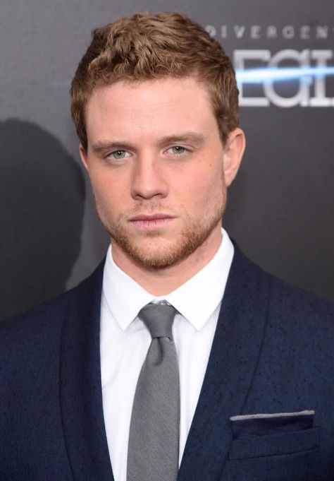 Jonny Weston, Tie Clip, Stars