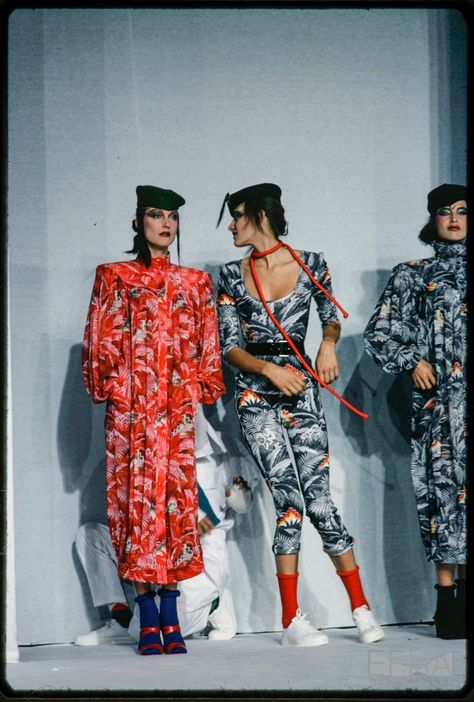 Fashion show Kansai Yamamoto | Kansai Yamamoto - Europeana Collections 1978 Fashion, Structured Pants, Paris October, Kansai Yamamoto, France Paris, Fashion Event, Pattern Books, Fashion Collection, Kimono Top