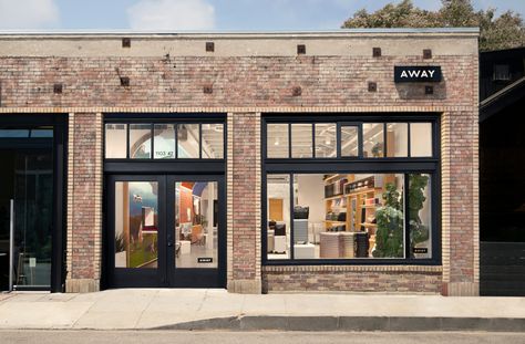 Luxury Retail Store, Storefront Glass, Abbot Kinney Blvd, Mall Facade, Retail Facade, Commercial Design Exterior, Abbot Kinney, Modern Store, Beautiful House Plans