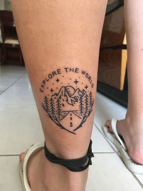 Leg Travel Tattoo, Roadtrip Tattoo Ideas, Travel Tatoos Ideas, Explore Tattoo Traveling, Small Adventure Tattoo, Road Trip Tattoo Ideas, The Maine Tattoo, Exploring Tattoos, Road Trip Tattoo