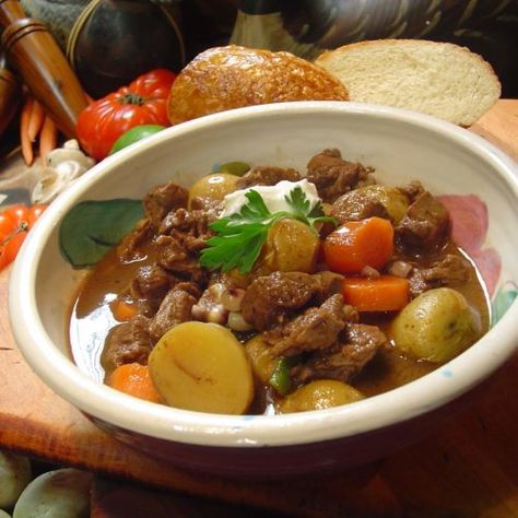 Duck Stew, Duck Curry, Game Meat, Duck Soup, Mushroom Stew, Game Recipes, Duck Recipes, How To Make Sausage, Wild Game