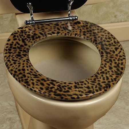 Dynasty Toilet Seat... Animal Print Decor, Dream Apartment, Dream House Decor, Aesthetic Room Decor, Toilet Seat, My New Room, Dream Home Design, 인테리어 디자인, My Dream Home