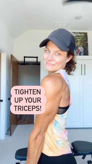 Tricep Workout With Bands, Pilates Tricep Workout, Best Tricep Exercises For Women, Triceps Workout Women, At Home Tricep Workout, Tricep Exercises For Women, Workout Superset, Tricep Workout Women, Upper Body Home Workout