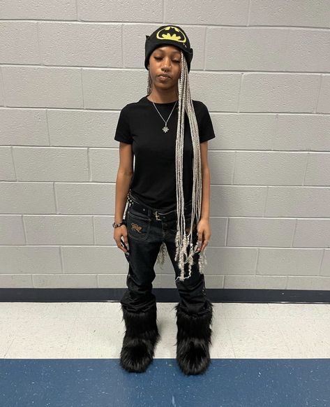 Tomboyish Outfits, Get Money, Streetwear Fashion Women, Alternative Outfits, How To Pose, Cute Simple Outfits, Teenage Fashion Outfits, Lookbook Outfits, Cute Fashion