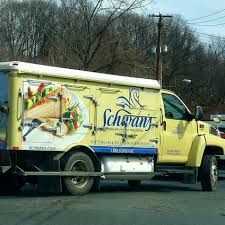 schwann delivery truck-- we called him the Swan Man as kids.  Love the push ups orange and raspberry. Grandmas always had a gallon of the Chocolate Fudge Ripple for the boys. Minneapolis City, In Memory Of Dad, Retro Recipes, St Paul, Food Truck, Minneapolis, Childhood Memories, Trucks