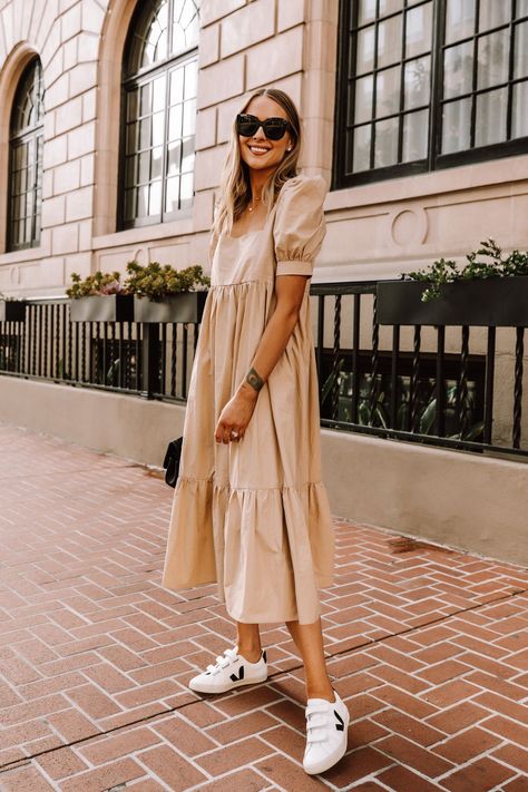 midi dress + sneakers Veja Velcro, Midi Dress Sneakers, Sneakers With Dresses, Celine Belt, Dress And Sneakers Outfit, Veja Esplar, How To Wear Sneakers, Date Night Outfit Summer, Sneaker Outfits Women