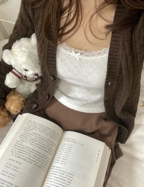 Downtown Girl, Conan Gray, Cute Outfit, A Woman, Teddy Bear, Reading, Bed, Outfit Inspo