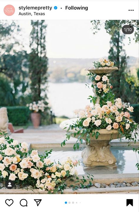 Fountain Wedding Decor, Fountain Wedding, Royal Wedding Themes, Wedding Arbors, Orchard Wedding, Elegant Wedding Inspiration, Luxury Wedding Decor, Flowers And Greenery, Flower Installation