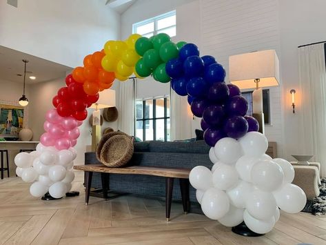 Rise Up! Balloon Deco on Instagram: “Rainbows above you...Shamrocks below... Leander Junction Apartments requested a rainbow arch to celebrate St Patrick’s Day! Great photo…” Rainbow Balloon Arch, Ceiling Decorations, Beautiful Balloons, Rainbow Arch, Balloon Ideas, St Patrick's Day Decorations, Rainbow Balloons, Saint Patricks, Cakepops