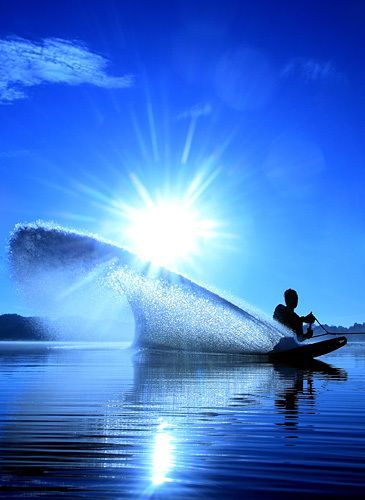 Slalom Water Skiing, Wake Boarding, Boat Photography, Ski Pics, Slalom Skiing, Water Ski, Ski Boats, Lake Time, About Water