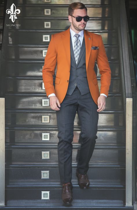 Life's to short wear boring clothes.#SUITUP #SummerSeparates #Porto #SS16 #SIGNORI Blazer Men Outfit, Akram Khan, Mens Formal Fashion, Suit Overcoat, Men Mode, Vest Suit, Orange Suit, Classy Suits, Mens Fashion Blazer