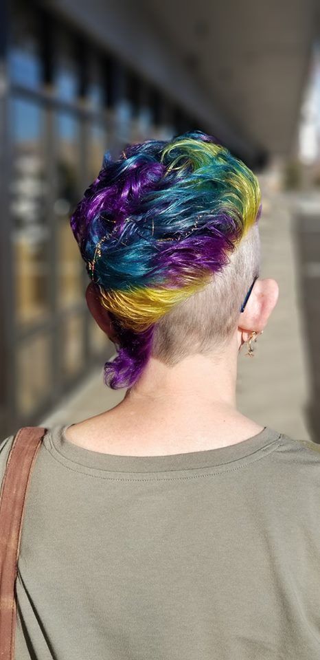 Mardi Gras hair 2018 Mardi Gras Hair, Very Short Pixie Cuts, Hair 2024, Hair 2018, Short Pixie Cut, Buzz Cut, Short Pixie, Short Cuts, Pixie Cut