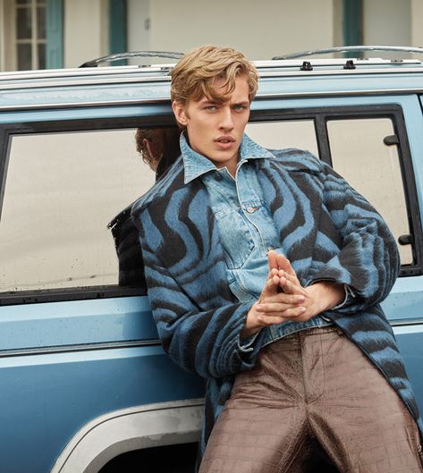 Blue Outfits Men, Men Editorial, Blue Smith, Lucky Blue Smith, Vogue Men, Lucky Blue, Mens Editorial, Men Photoshoot, Men Photography