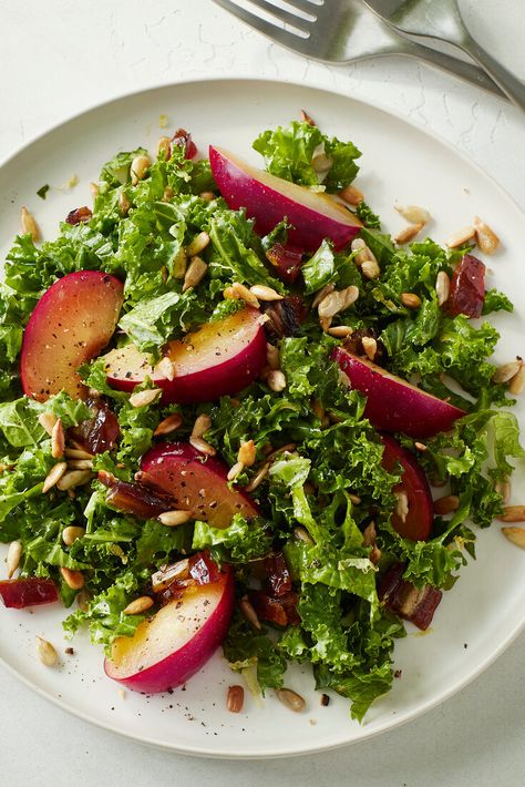 Crunchy Kale Salad With Plums and Dates Recipe - NYT Cooking Crunchy Kale Salad, Socca Recipe, Plum Salad, Soups Easy, Crunchy Kale, Quick Sandwiches, Coconut Curry Recipes, Garlic Kale, Date Recipes