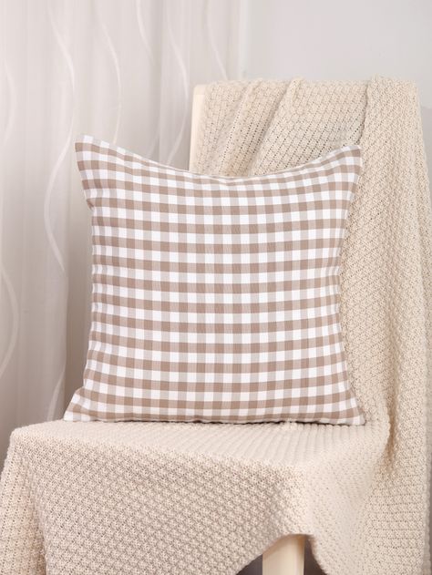 Plaid Throw Pillow, Bantal Sofa, Plaid Throw Pillows, Plaid Throw, Sofa Cushion Covers, Pillow Fabric, Cushion Pattern, Cute Room Decor, Throw Pillow Cases