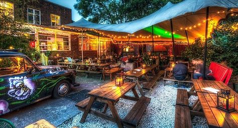 The 12 best beer gardens every Londoner NEEDS to know this summer http://www.dailymail.co.uk/femail/article-3661032/The-12-best-beer-gardens-Londoner-NEEDS-know-summer.html Beer Garden Design, Beer Garden Ideas, Outdoor Restaurant Patio, Outdoor Beer Garden, British Beer, Pub Design, Restaurant Patio, Beer Pub, Pub Decor