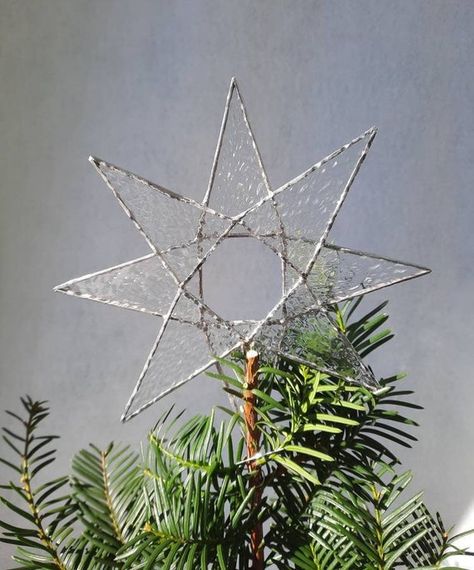 Craftsman Window, Stained Glass Tree, Glass Tree Topper, Christmas Tree Star Topper, Glass Window Art, Christmas Tree Star, Diy Tree, Glass Inspiration, Glass Tree