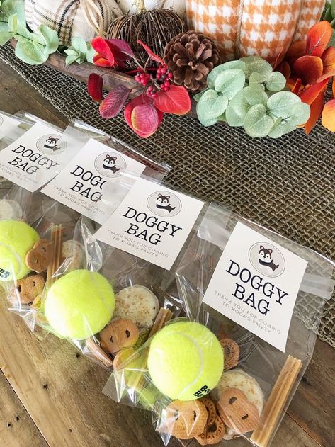 Dog Party Food For Dogs, Dog Birthday Party At Dog Park, Dog Show Booth Ideas, Dog Birthday Party Treats, Pups 1st Birthday, Paw Party Ideas, Pet Shops Ideas, Dog Fiesta Party, Dogs 1st Birthday Ideas Puppy Party