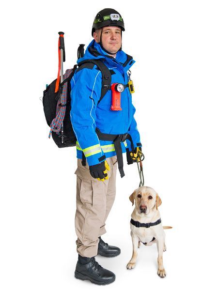 Med Kit, Outdoor Camping Shower, Wilderness First Aid, Book Outfits, Change In Life, Search And Rescue Dogs, Wattpad Book, Military Gear Tactical, Rescue Vehicles