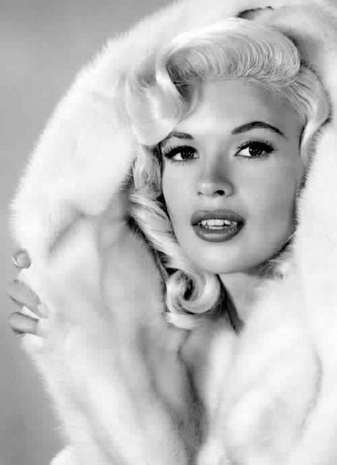 Jayne Mansfield Klasik Hollywood, Jayne Mansfield, Old Hollywood Glam, Actrices Hollywood, Mariska Hargitay, Norma Jeane, Hollywood Glam, Blonde Bombshell, Steve Mcqueen