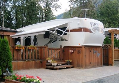 deck ideas camper stained wrapped deck Deck Ideas For Campers, Porch For Camper, Rv Skirting, Campsite Decorating, Trailer Deck, Rv Lots, 5th Wheel Camper, Architecture Renovation, Diy Camper Remodel