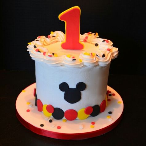 Mickey mouse smash cake Mickey Smash Cake, Mickey Mouse Torte, Boy Baptism Party, Mickey Mouse Smash Cake, Mickey Mouse Smash Cakes, Cake Mickey Mouse, Γενέθλια Mickey Mouse, Mickey First Birthday, Mickey 1st Birthdays