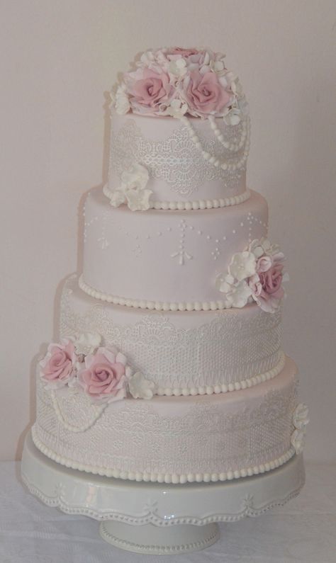 Blush pink wedding cake with lace and pearls, romantic Light Pink Wedding Cake, Wedding Cake Fondant Flowers, Anastasia Wedding, Wedding Cake With Lace, Pink And White Wedding Cake, Quinceañera Planning, Cake With Lace, Romantic Pink Wedding, Pink Rose Wedding Cake