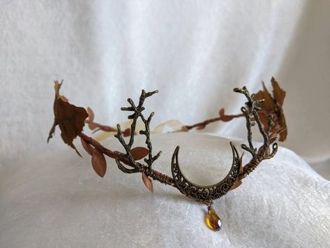 Elves Aesthetic, Forest Crown, Woodland Tiara, Brown Moon, Witch Energy, Woodland Crown, Brown Leaves, Witch Jewelry, Woodland Forest