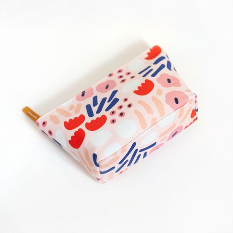 Introducing the Maeve Pouch Pattern. . . . / LBG STUDIO Double Zipper Pouch, Recessed Zipper, Sewing Terms, Pouch Sewing, Planner Sheets, Zipper Pouches, Pouch Pattern, Project Planner, Wallet Pattern