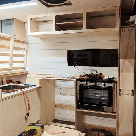 Van life🚐 | Adventure🌅 on Instagram: “I don't know what it is about these upper cabinets, but they make the van 🚐 look so finished 🙈🙈” Boler Camper, Upper Cabinet, Van Camper, Life Adventure, Upper Cabinets, Life Is An Adventure, Camper Van, I Don't Know, Van Life