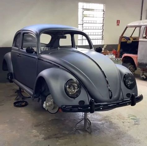 Old Bug, Dodge 1500, Vw New Beetle, Classic Volkswagen, Mom Car, Volkswagen Car, Vw Aircooled, Vw Beetle Classic, Vintage Volkswagen