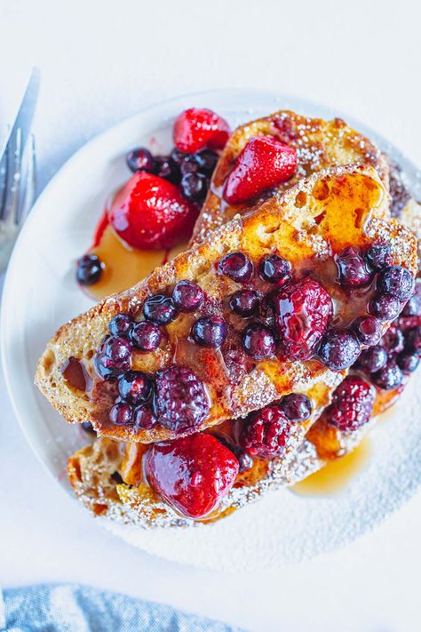 Easy Vegan Protein, Protein French Toast, Vegan French Toast, Banana Protein, Vegan Protein Powder, High Protein Snacks, Weekend Brunch, Vegan Condiments, Vegan Protein