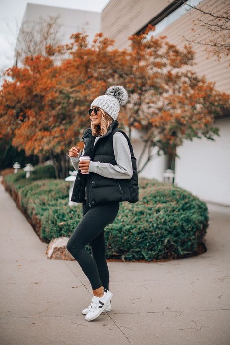 Mix-and-Match Cold Weather Wardrobe Must-Haves Svarta Outfits, Walking Outfits, Clubbing Outfits, Winter Outfits Cold, Cold Outfits, Winter Mode, Legging Outfits, Cute Winter Outfits, Cold Weather Outfits