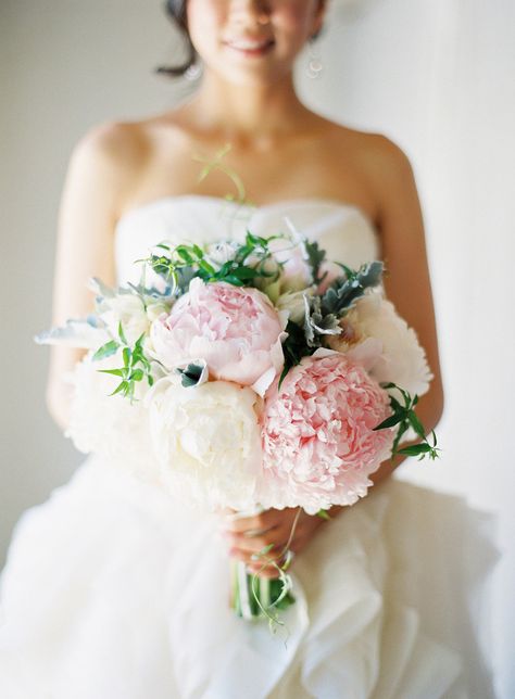 Pink and white peony bouquet ~ so beautiful! Photography by josevillaphoto.com, Floral Design by florettedesigns.com Greenbrier Resort, White Peonies Bouquet, Wedding Flowers Peonies, Peony Bouquet Wedding, Winter Wedding Bouquet, Winter Wedding Flowers, Peony Wedding, Peonies Bouquet, Ceremony Venue