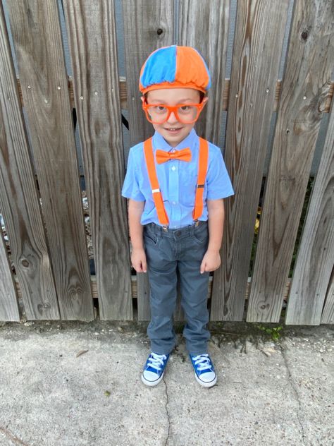 Blippi Outfit, 3rd Birthday Parties, 5th Birthday, Birthday Outfit, 3rd Birthday, Holidays And Events, Party Planning, Favorite Character, Birthday Party