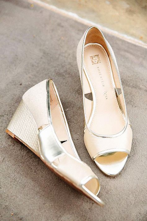 A pair of wedge heels could be just right for brides. For a wedding that’s on uneven terrain, these bridal shoes will ensure you feel comfy all day. Keep those to your wedding inspiration. Wedding Wedges For Bride, Wedding Wedges, Ivory Pumps, Shoes Board, Chic Flats, Walk Down The Aisle, Walking Down The Aisle, Bridal Look, Crystal Embellishment