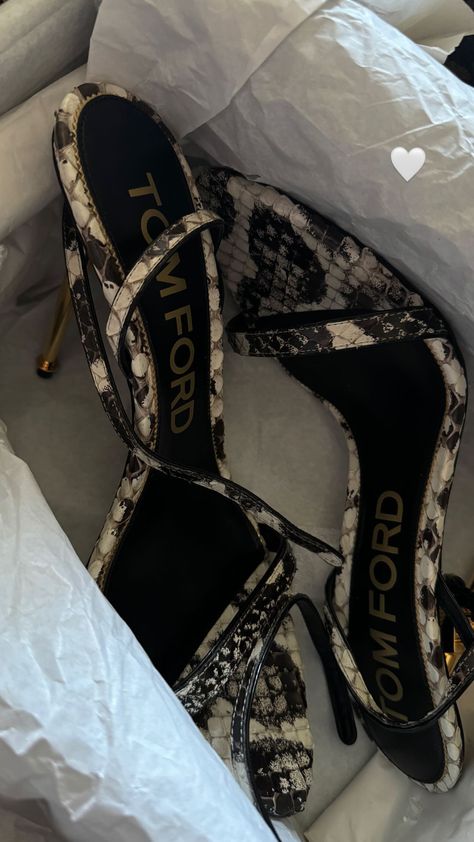 #tomford #tomfordpadlock #snakeprint #sandalheels #aesthetic #luxury It Girl Lifestyle, Girl Lifestyle Aesthetic, Shoe Rotation, Tropical Outfits, Rich Luxury, Luxury Heels, Heels Aesthetic, Aesthetic Luxury, Girl Lifestyle